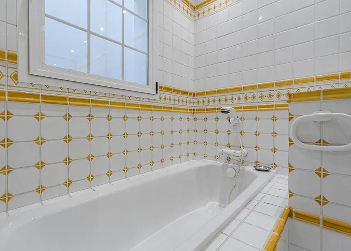 아파트 Luxury El Duque *
