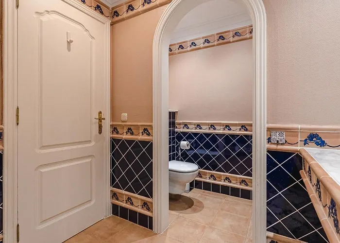 아파트 Luxury El Duque